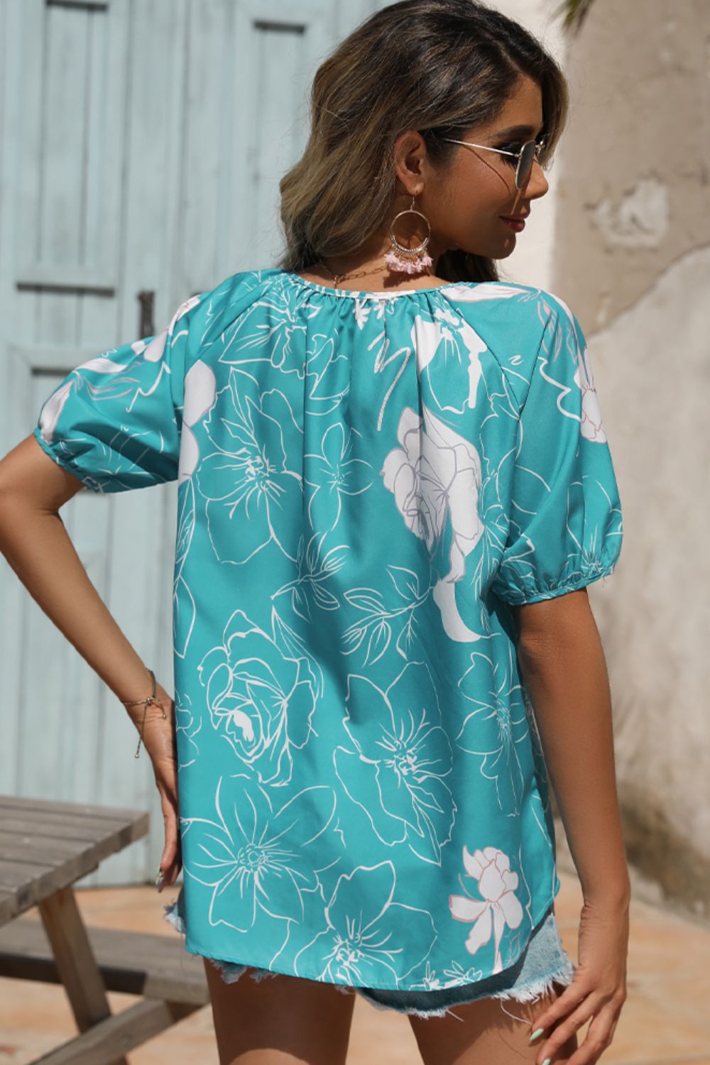 Floral Tassel Tie Buttoned Blouse