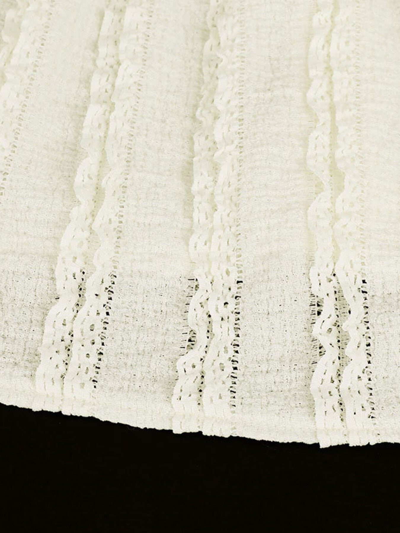 152968dcc9354c5dbb781f667a602deb-Max