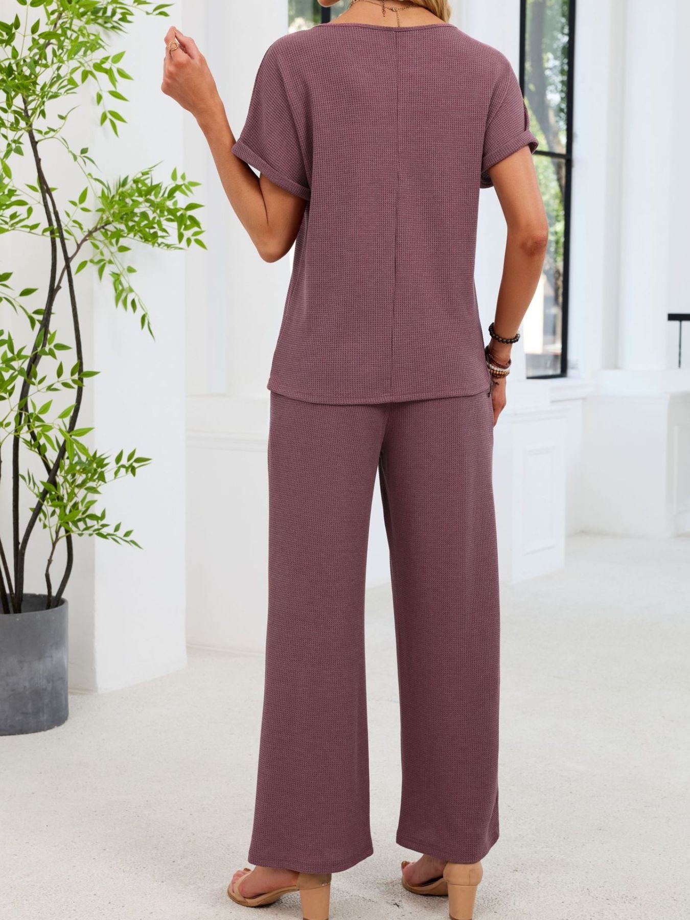 2ca7a4d9-202e-47b1-baae-833291f44c81-Max