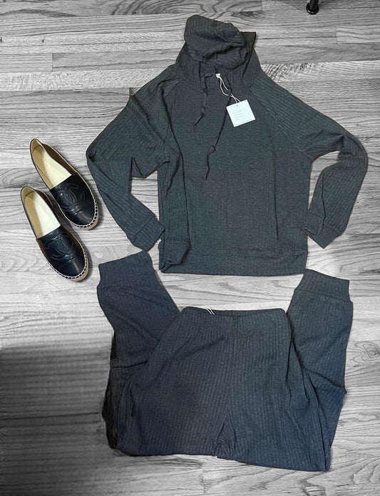 BeachLunch Lounge Brand Hoodie and Pants Set