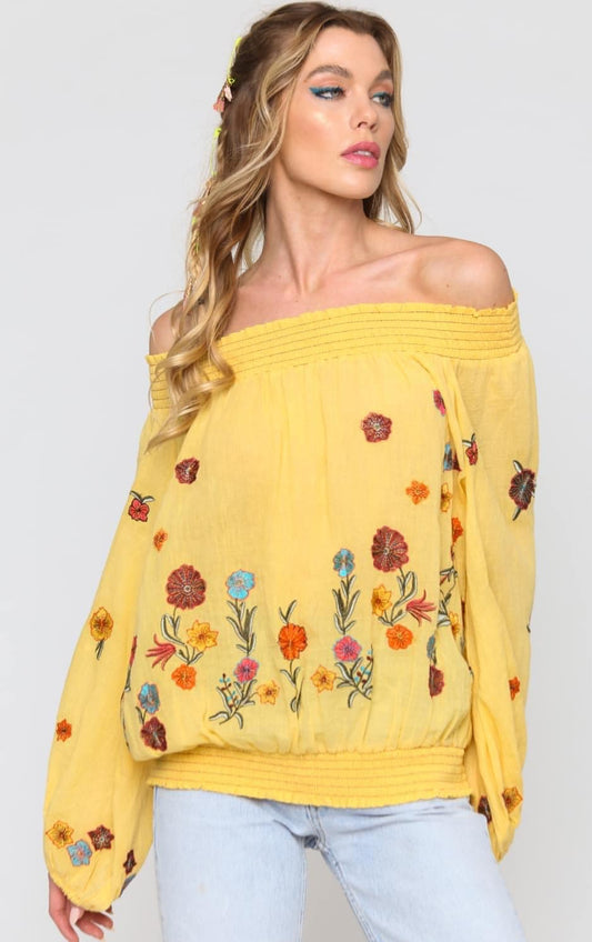 ARATTA VINTAGE OFF-SHOULDER TULIPS BLOUSE