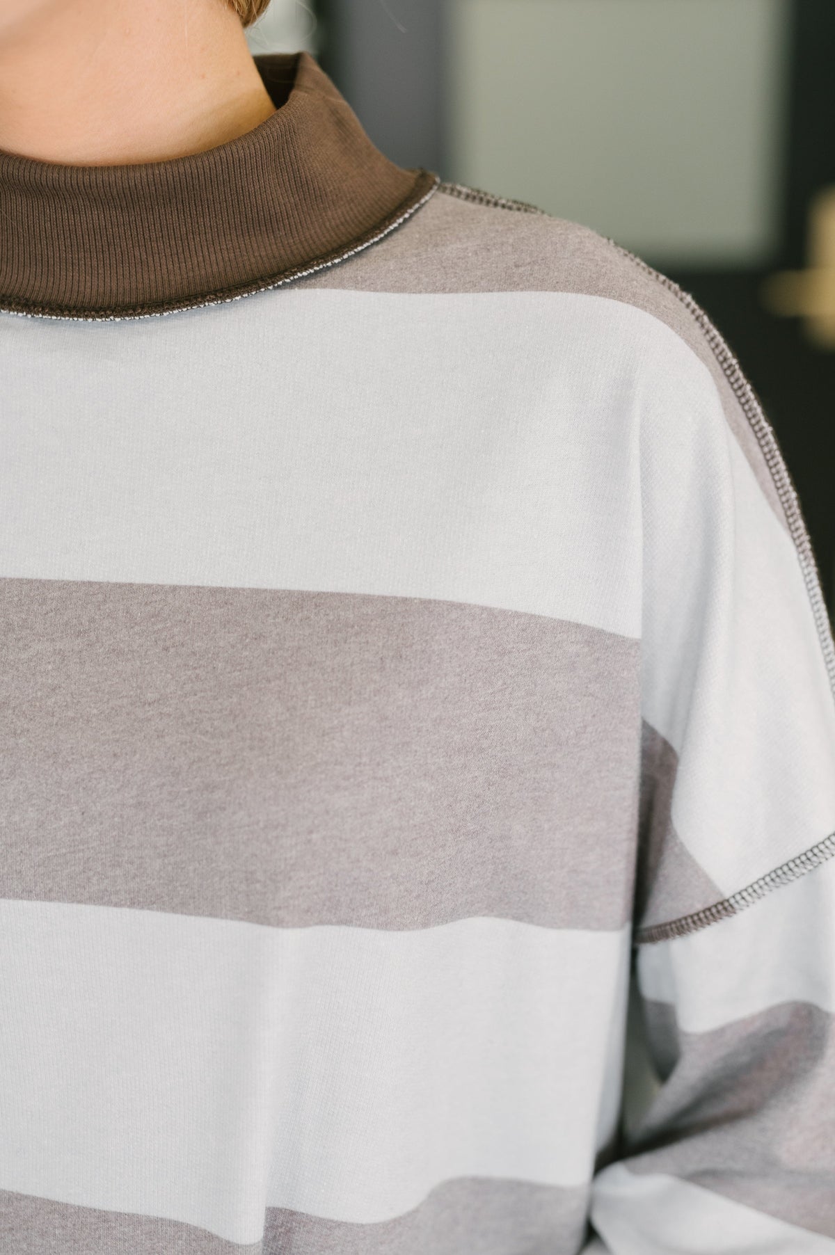Modern Tuscan Momma Pullover