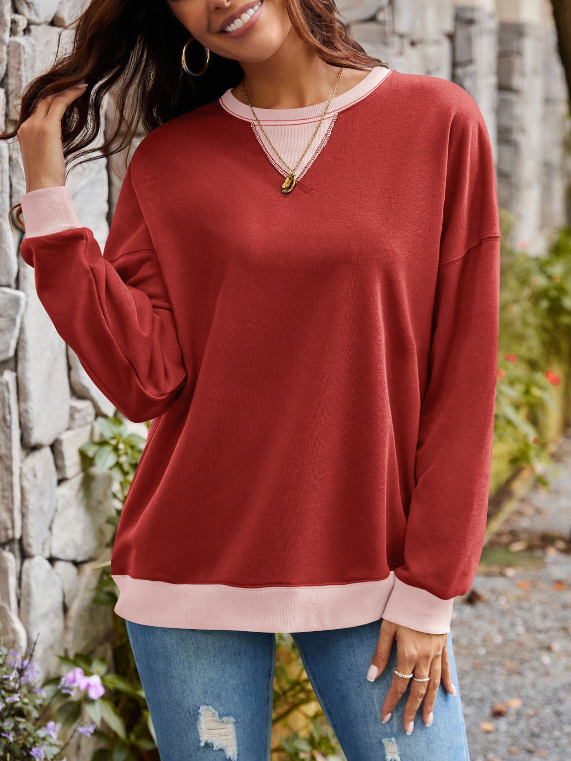 Contrast Round Neck Long Sleeve Sweatshirt