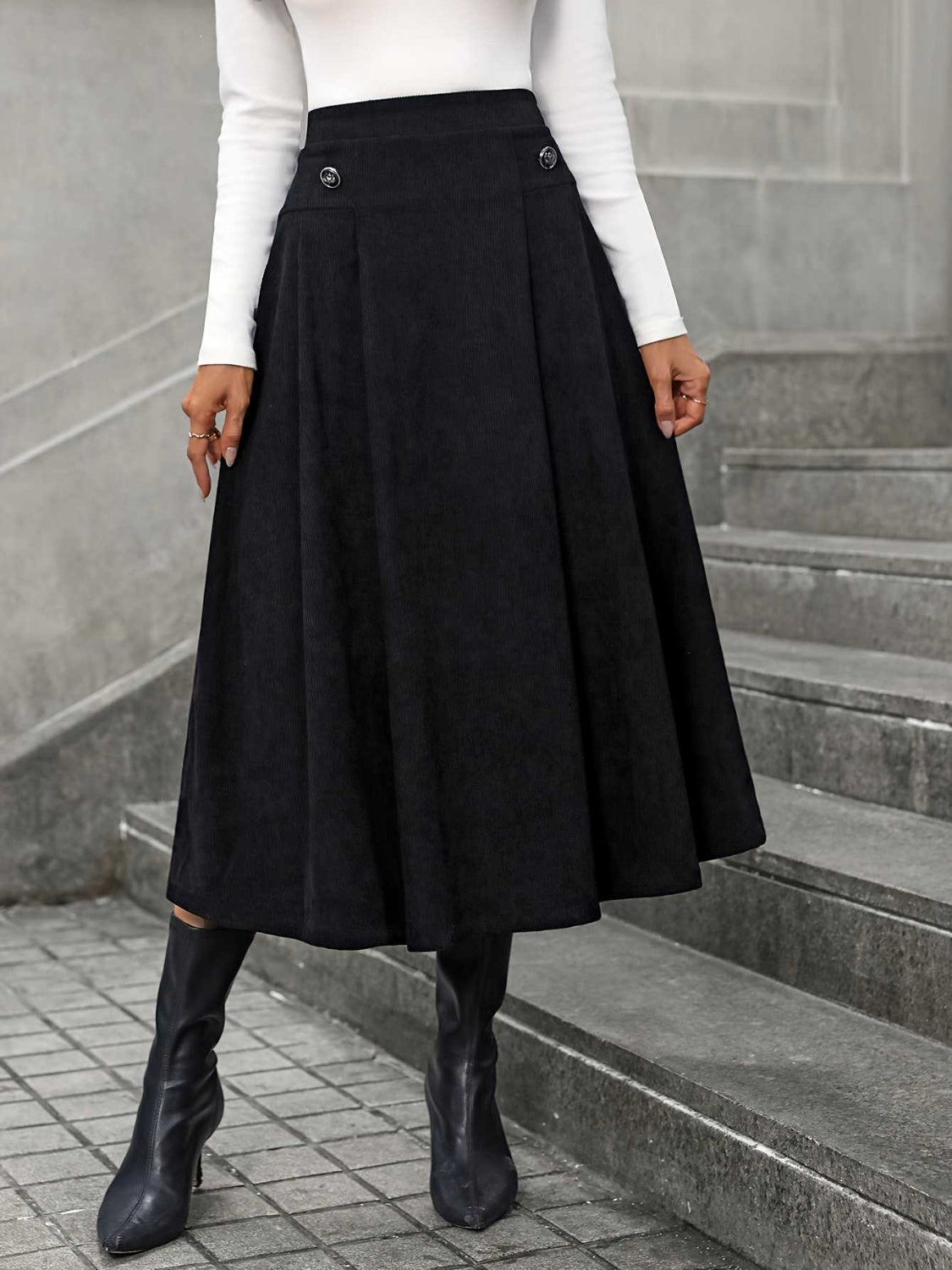 Decorative Button Ruched Midi Skirt