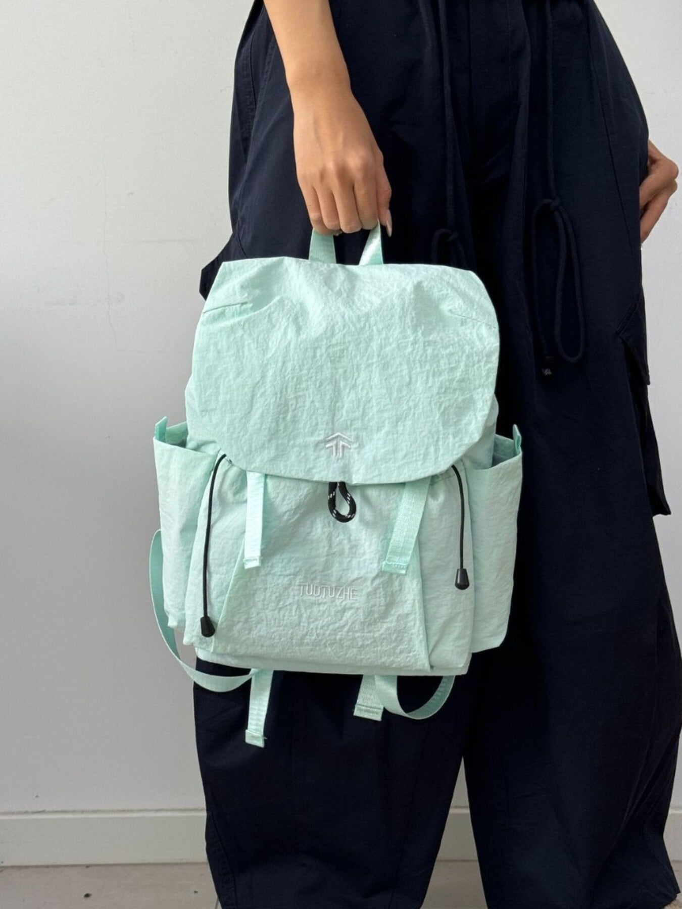 de012c4e85a24ef58024faf5d4e52f49-Max