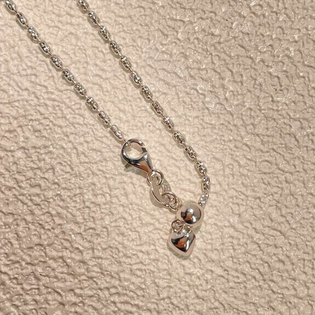 f52f3e56-9b39-4b17-aeb3-644a5c7023ed-Max