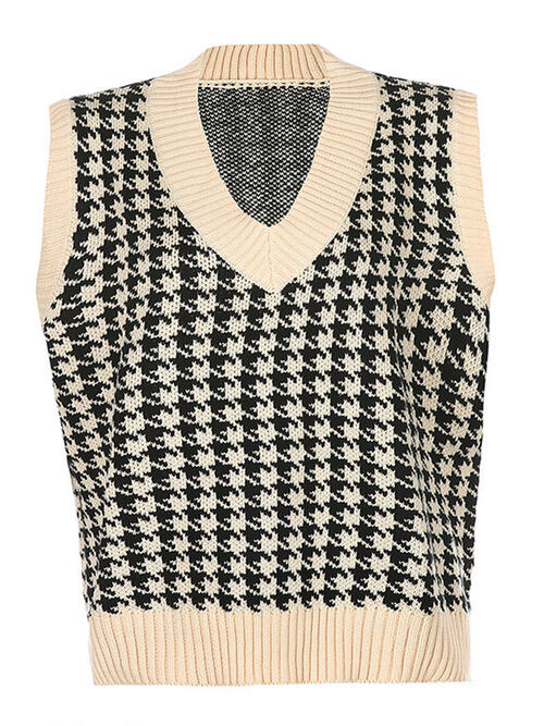 Houndstooth V-Neck Sweater Vet