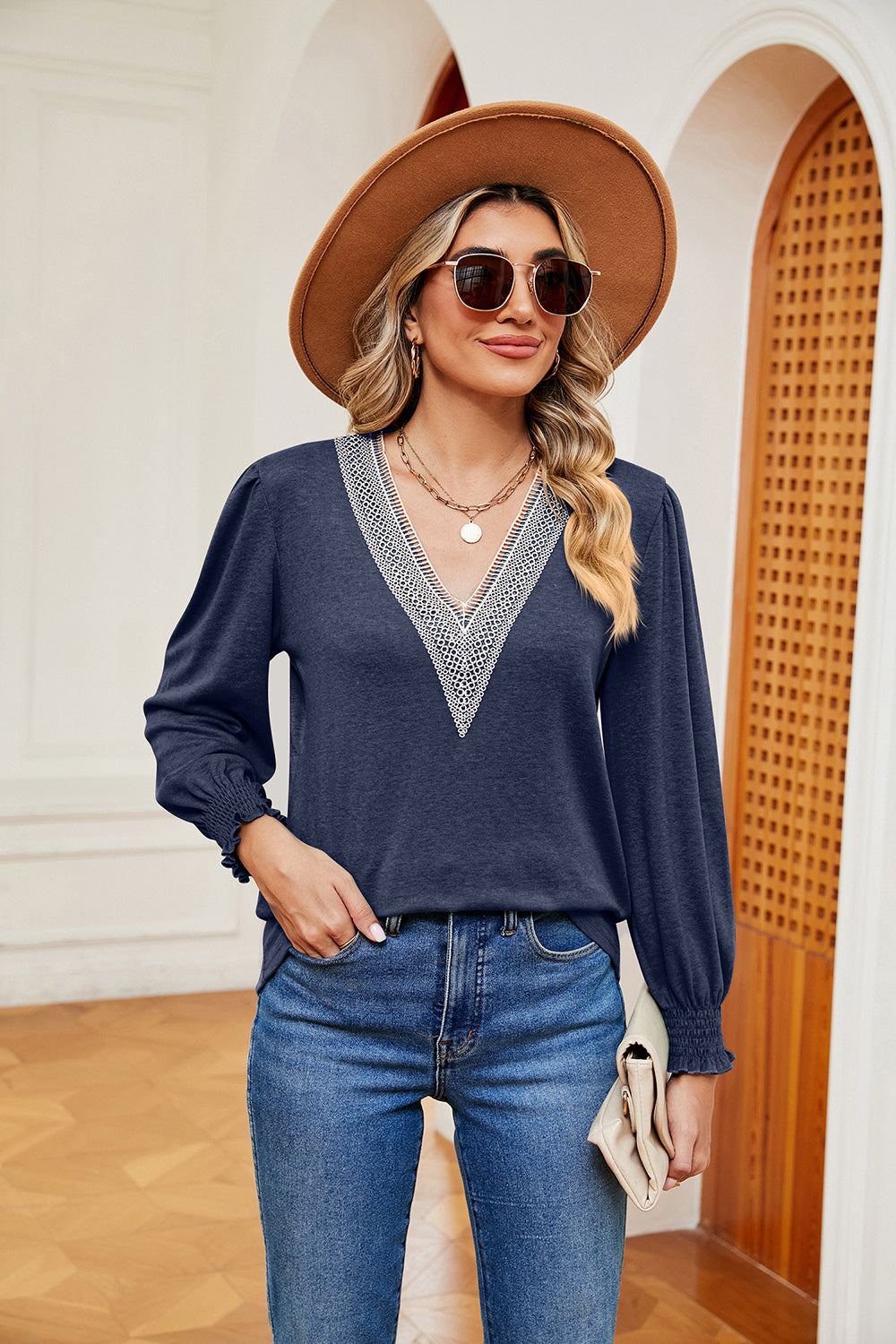 Contrast V-Neck Long Sleeve Top