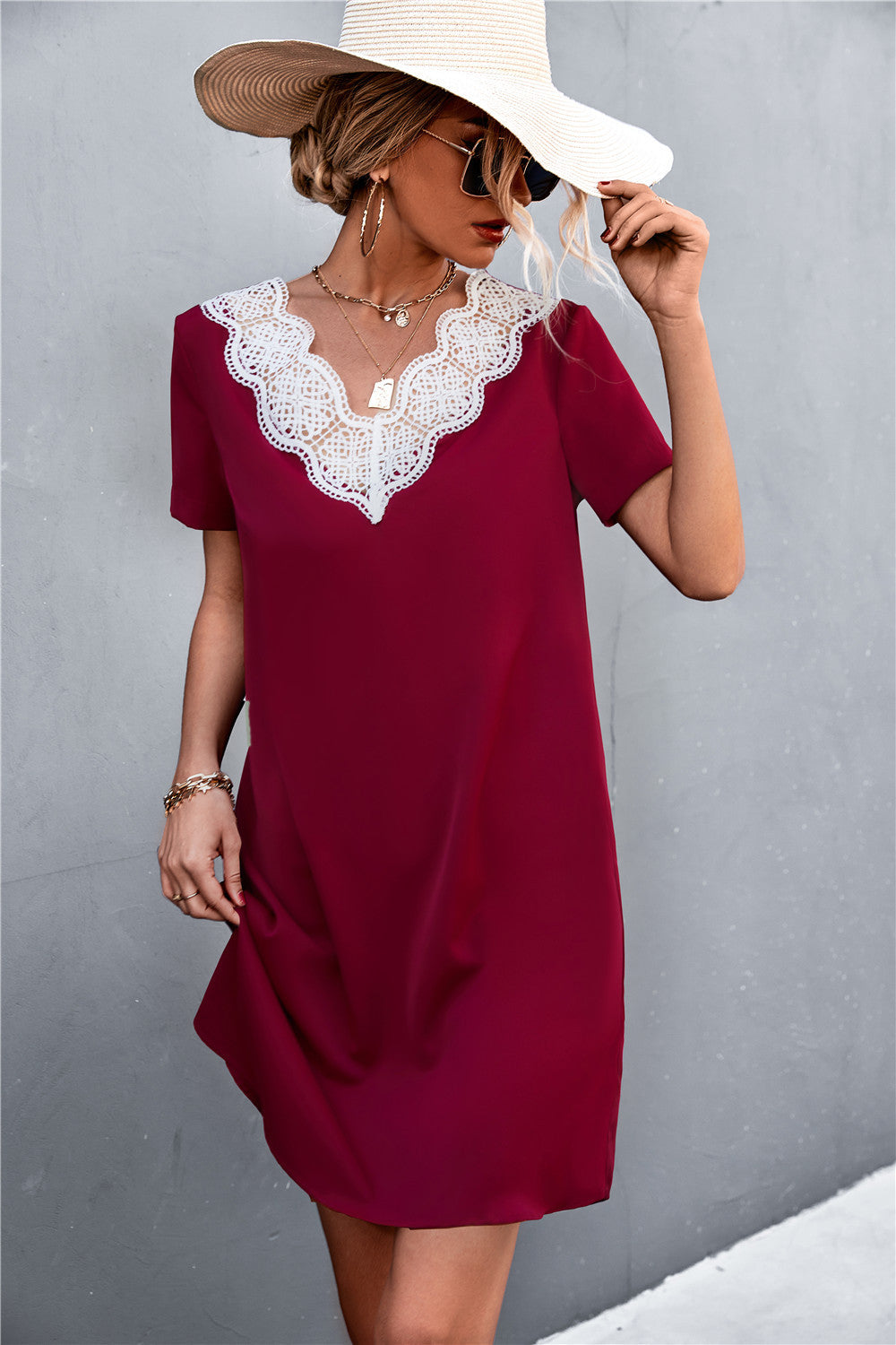 Spliced Lace Contrast Short Sleeve Dress