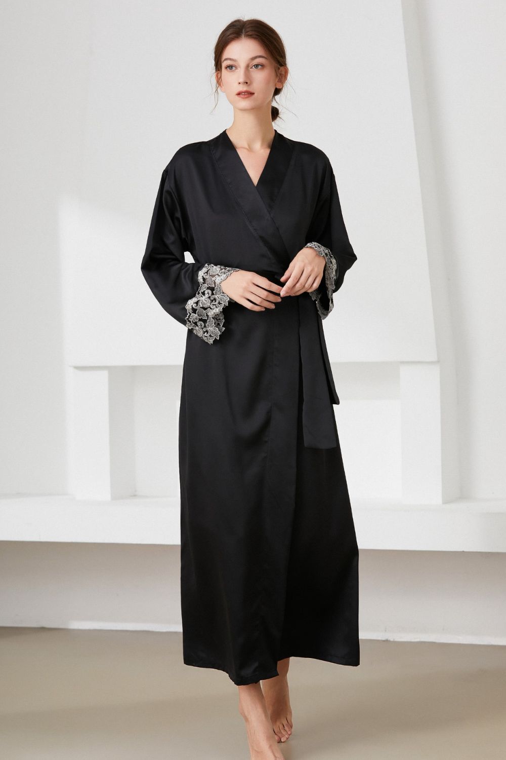 Contrast  Lace Trim Belted Robe