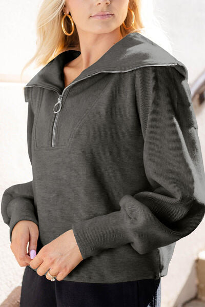 Pocketed Quarter Zip Collared Neck Sweatshirt