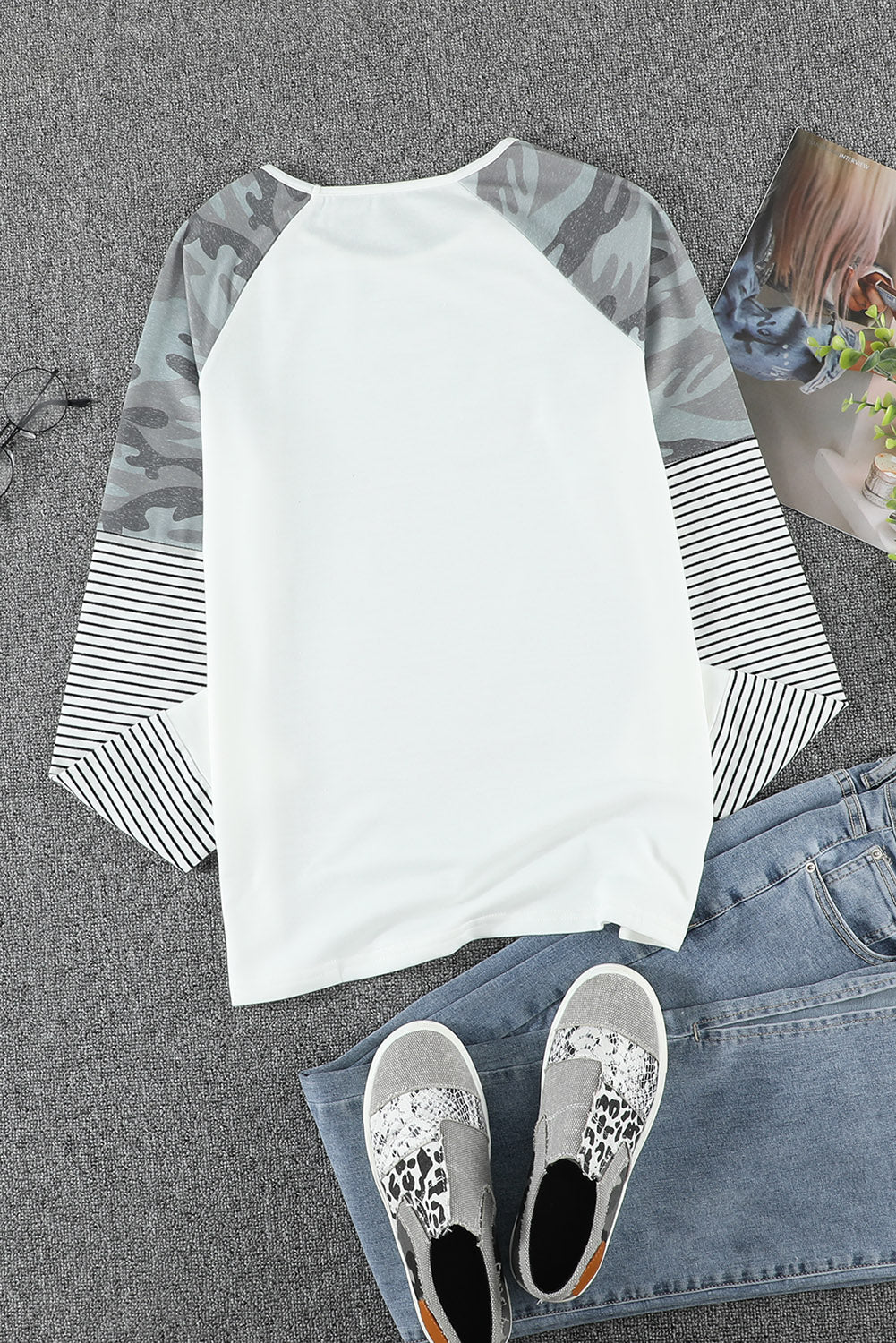 Camouflage and Stripe Print Raglan Top